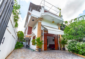 5 Bedroom House For Rent - Svay Dangkum, Siem Reap thumbnail