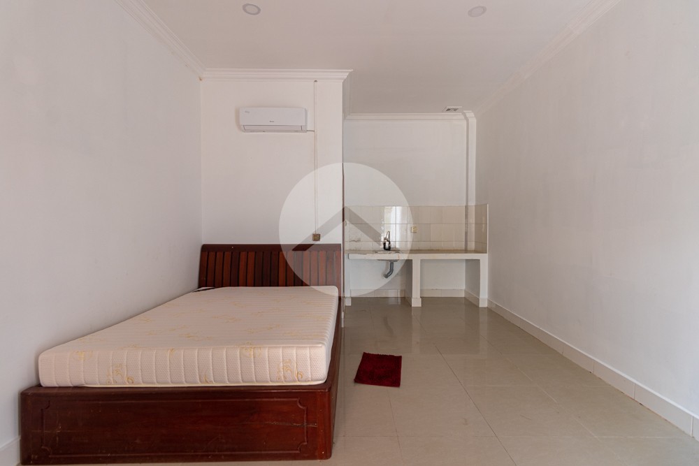 3 Bedroom House For Rent - Svay Dangkum, Siem Reap - Image 5