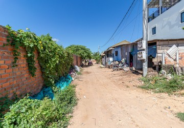 572 Sqm Residential Land For Sale - Svay Dangkum, Siem Reap thumbnail