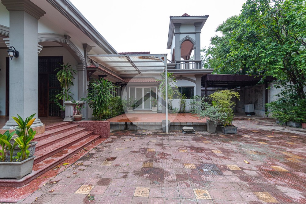 3 Bedroom House For Rent - Svay Dungkum, Siem Reap - Image 19