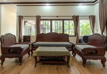 3 Bedroom House For Rent - Kouk Chak, Siem Reap thumbnail