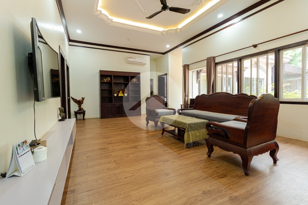 3 Bedroom House For Rent - Svay Dungkum, Siem Reap - Image 2