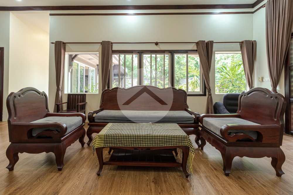 3 Bedroom House For Rent - Svay Dungkum, Siem Reap - Image 3