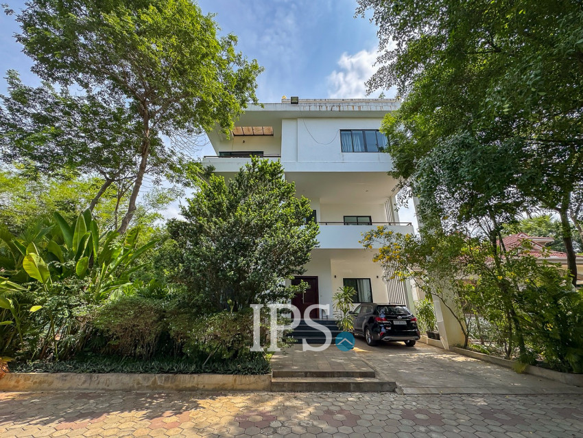 3 Bedroom Apartment For Rent - Kouk Chak, Siem Reap
