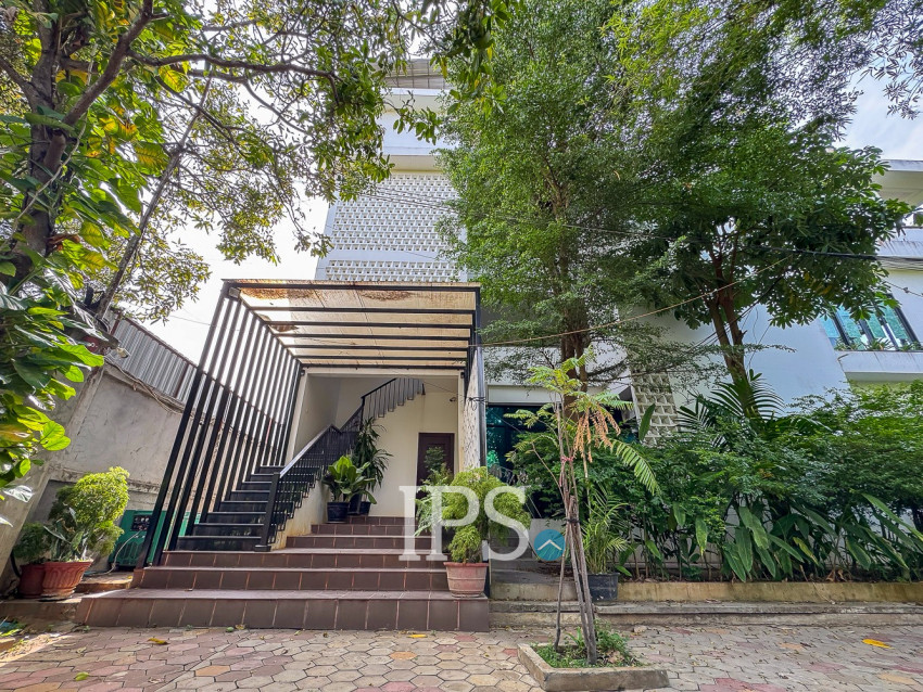 3 Bedroom Apartment For Rent - Kouk Chak, Siem Reap