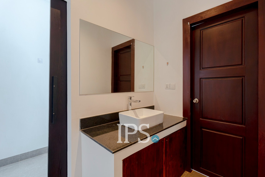 3 Bedroom Apartment For Rent - Kouk Chak, Siem Reap