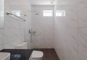3 Bedroom Apartment For Rent - Kouk Chak, Siem Reap thumbnail