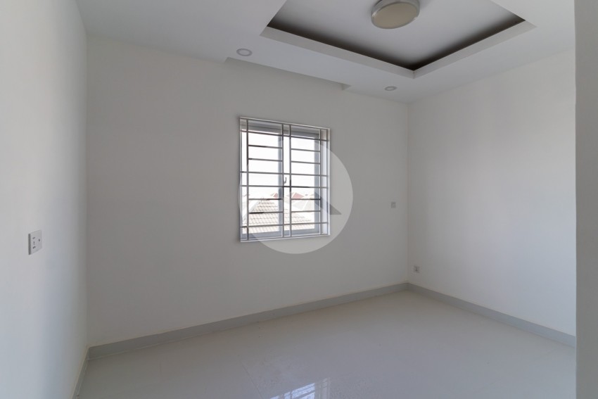 5 Bedroom Shophouse For Rent - Chrang Chamreh Ti Mouy, Phnom Penh