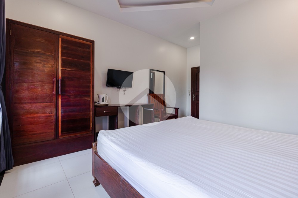 7 Bedroom Villa For Rent - Svay Prey, Svay Dangkum, Siem Reap - Image 7