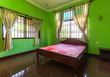 3 Bedroom Apartment For Rent- Svay Dangkum, Siem Reap thumbnail