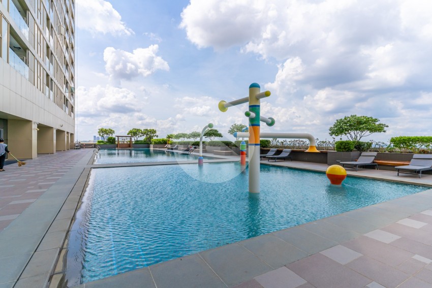 3 Bedroom Condo For Rent - The Peak, Tonle Bassac, Phnom Penh