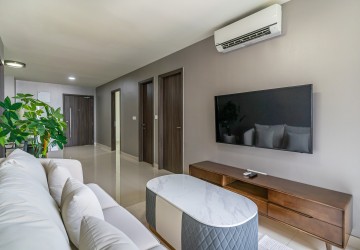 3 Bedroom Condo For Rent - The Peak, Tonle Bassac, Phnom Penh thumbnail