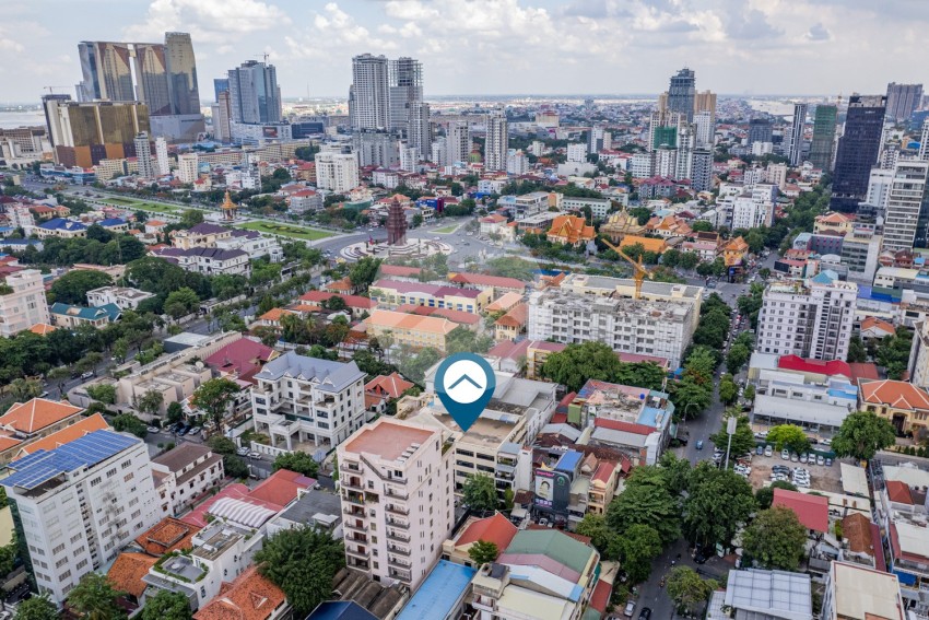1,300 Sqm Land For Sale - Chakto Mukh, Phnom Penh