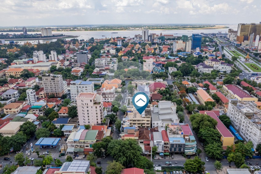 1,300 Sqm Land For Sale - Chakto Mukh, Phnom Penh
