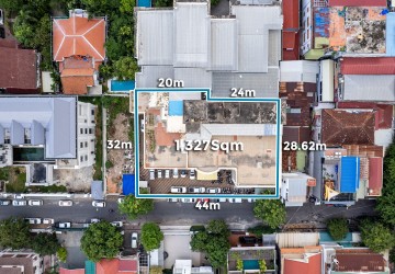 1,300 Sqm Land For Sale - Chakto Mukh, Phnom Penh thumbnail