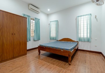 4 Bedroom Villa For Rent - Svay Dangkum, Siem Reap thumbnail