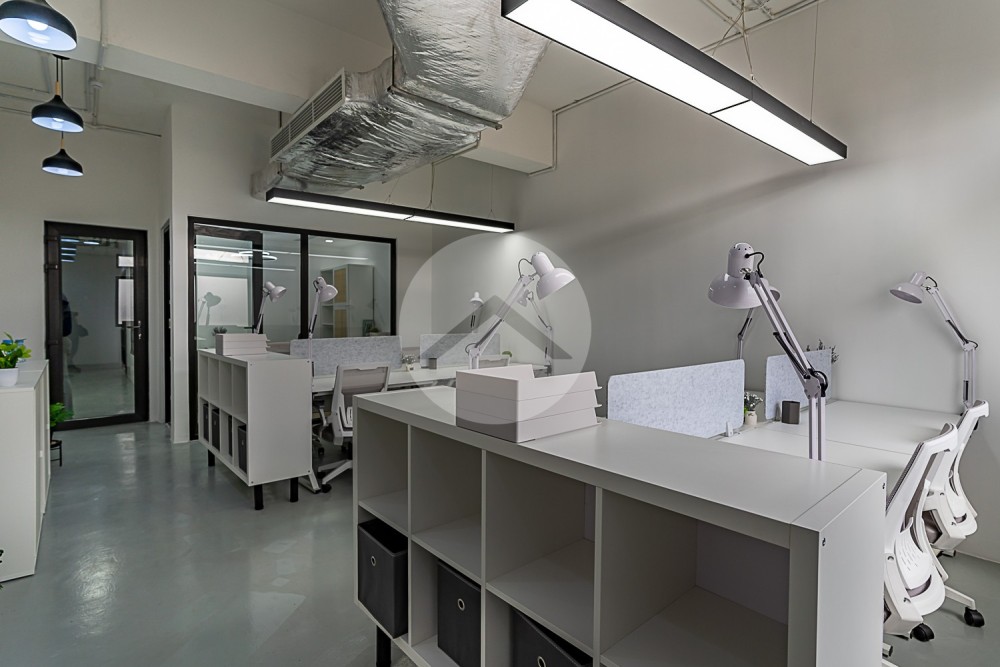 45 Sqm Serviced Office Space For Rent - Monorom, Phnom Penh - Image 4