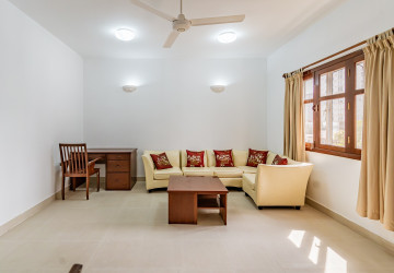 1 Bedroom Serviced Apartment For Rent - BKK1, Phnom Penh thumbnail