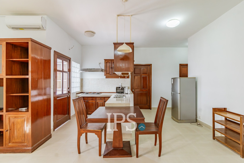 1 Bedroom Serviced Apartment For Rent - BKK1, Phnom Penh