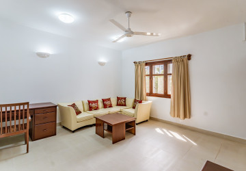 1 Bedroom Serviced Apartment For Rent - BKK1, Phnom Penh thumbnail