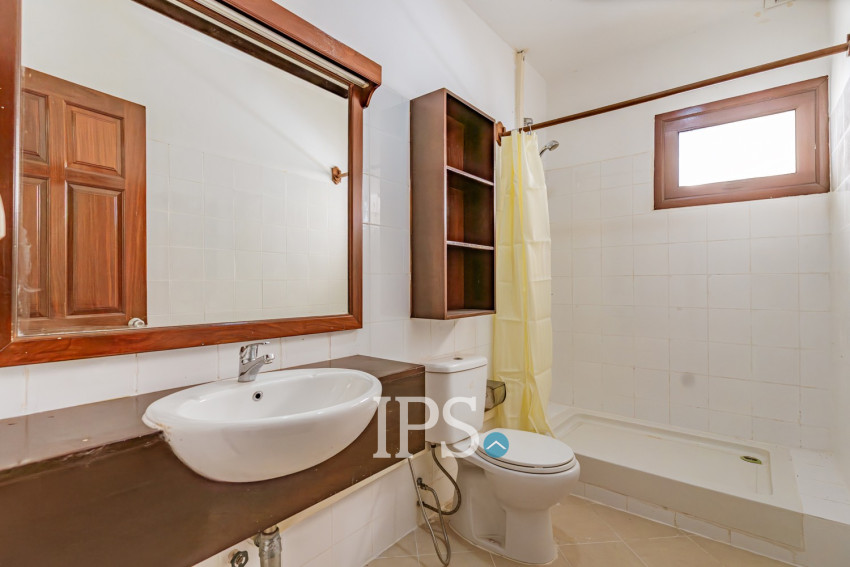 1 Bedroom Serviced Apartment For Rent - BKK1, Phnom Penh