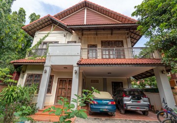 4 Bedroom House For Sale - Svay Dangkum, Siem Reap thumbnail