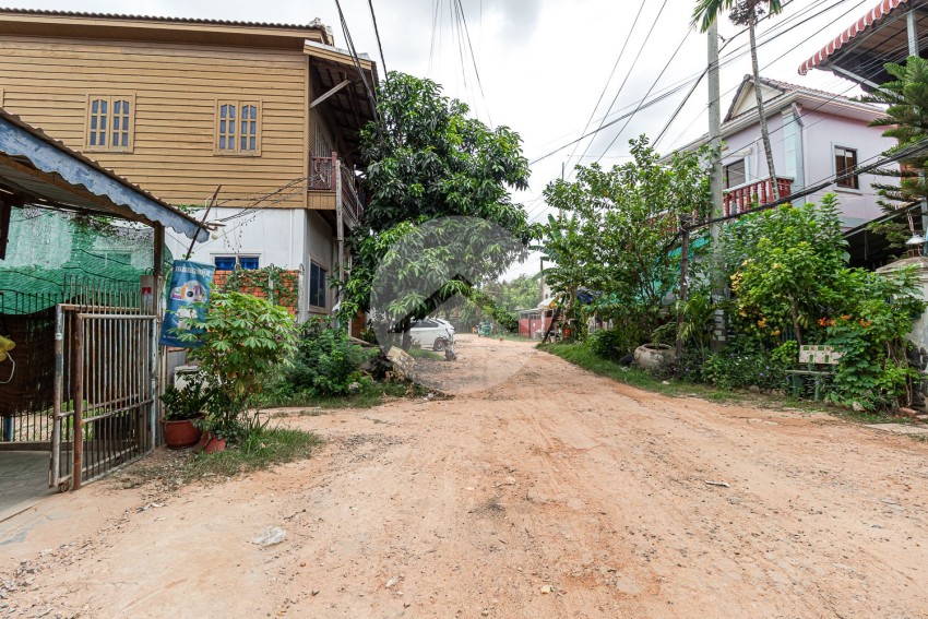 2 Bedroom Wooden House For Sale - Svay Dangkum, Siem Reap