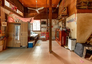 2 Bedroom Wooden House For Sale - Svay Dangkum, Siem Reap thumbnail