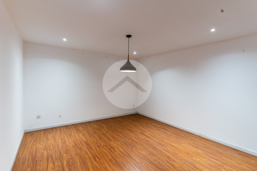 5 Bedroom Shophouse For Sale - Teuk La Ark 3, Phnom Penh - Image 8 5 Bedroom Shophouse For Sale - Teuk La Ark 3, Phnom Penh - Image 8