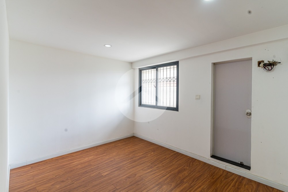 5 Bedroom Shophouse For Sale - Teuk La Ark 3, Phnom Penh - Image 16 5 Bedroom Shophouse For Sale - Teuk La Ark 3, Phnom Penh - Image 16