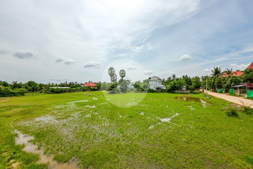 ដីលំនៅឋាន ៧,៥០០ ម៉ែត្រការ៉េ សម្រាប់លក់ - សង្កាត់សៀមរាប, ក្រុងសៀមរាប