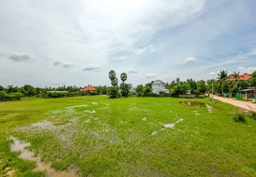 7,500 Sqm Residential Land For Sale - Sangkat Siem Reap, Siem Reap thumbnail