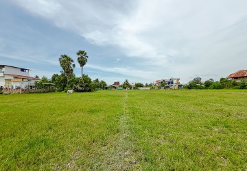 7,500 Sqm Residential Land For Sale - Sangkat Siem Reap, Siem Reap thumbnail