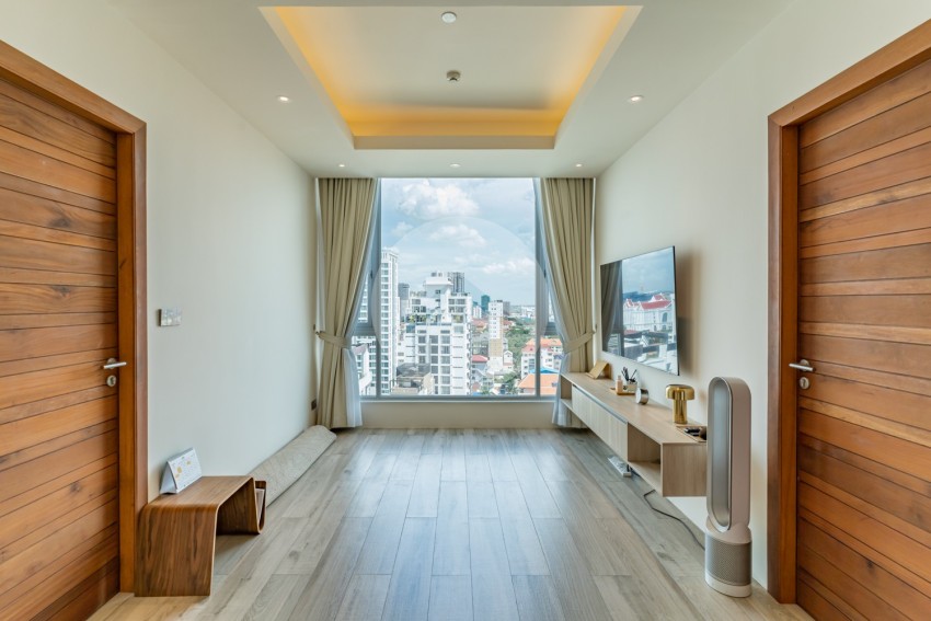 2 Bedroom Condo For Rent - J Tower 2, BKK1, Phnom Penh