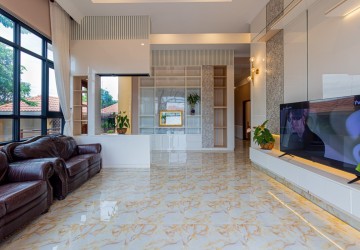 5 Bedroom Villa For Sale - Slor Kram, Siem Reap thumbnail