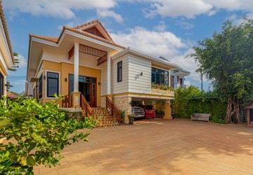 5 Bedroom Villa For Sale - Slor Kram, Siem Reap thumbnail