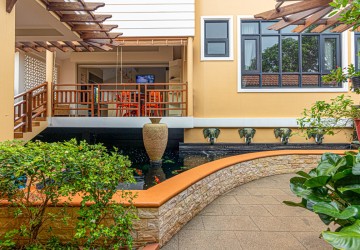 5 Bedroom Villa For Sale - Slor Kram, Siem Reap thumbnail