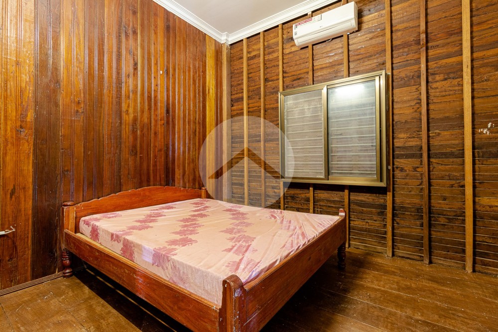 3 Bedroom Wooden House For Rent - Sala Kamreuk, Siem Reap - Image 9