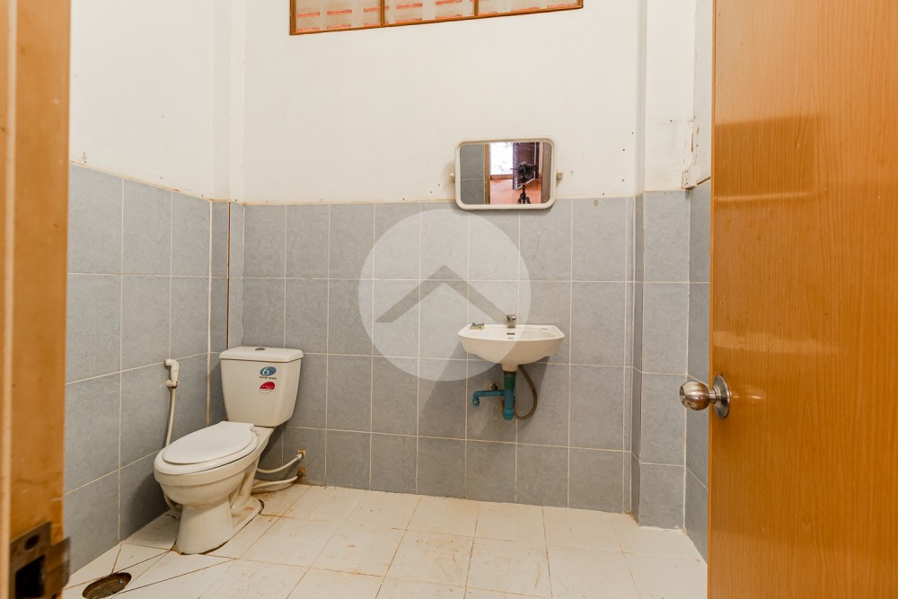 3 Bedroom Wooden House For Rent - Sala Kamreuk, Siem Reap - Image 19