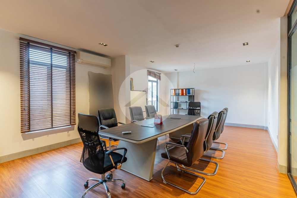 648 Sqm Commercial Building For Rent - BKK1, Phnom Penh - Image 18 648 Sqm Commercial Building For Rent - BKK1, Phnom Penh - Image 18