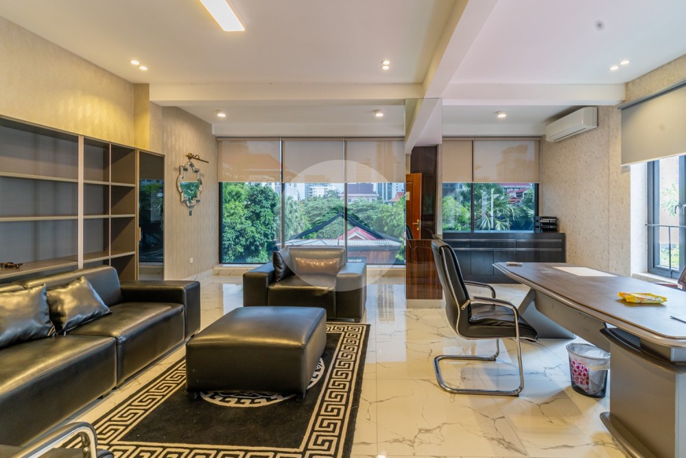 648 Sqm Commercial Building For Rent - BKK1, Phnom Penh - Image 15 648 Sqm Commercial Building For Rent - BKK1, Phnom Penh - Image 15