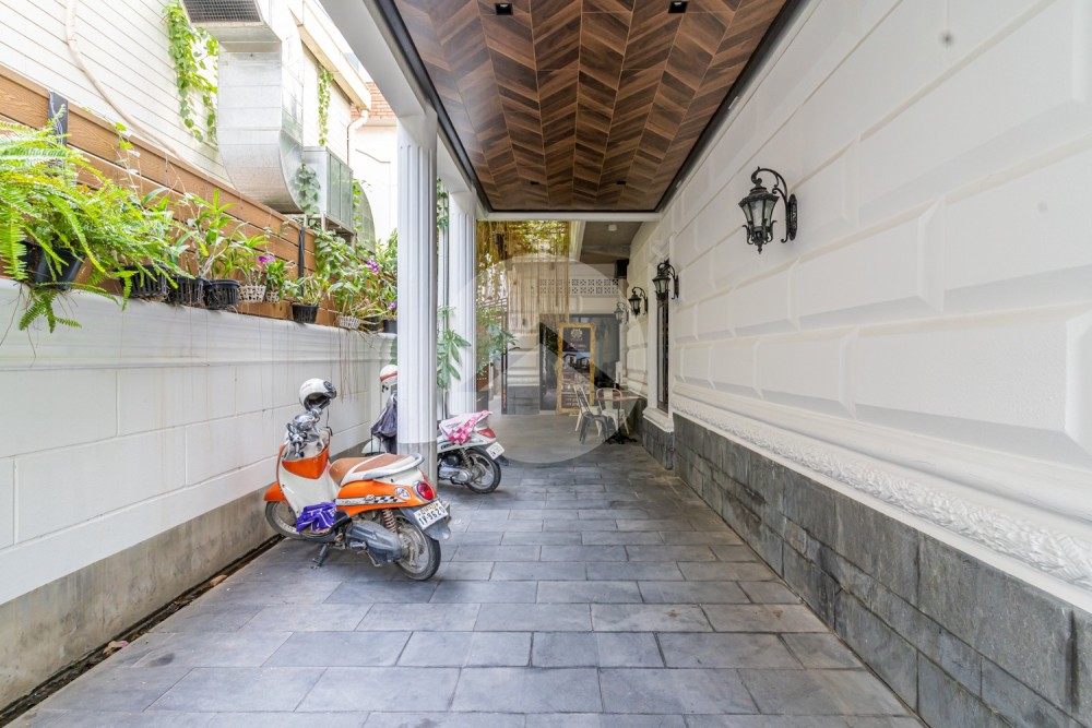 648 Sqm Commercial Building For Rent - BKK1, Phnom Penh - Image 38 648 Sqm Commercial Building For Rent - BKK1, Phnom Penh - Image 38