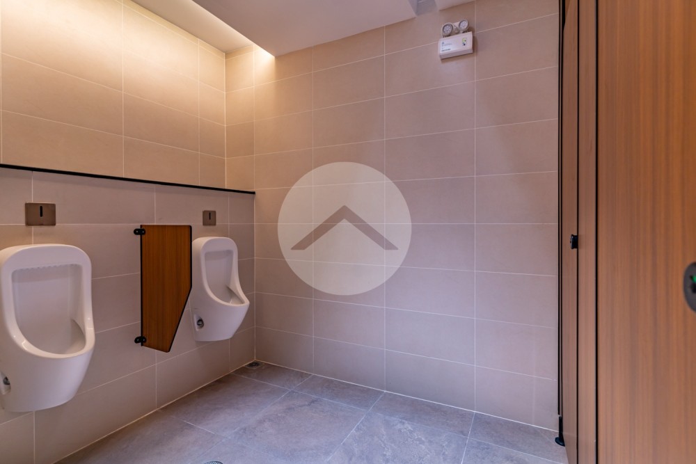 493 Sqm Office Space For Rent - Toul Kork, Phnom Penh - Image 11