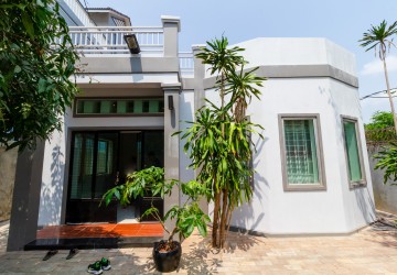 2 Bedroom House For Sale - Svay Dangkum, Siem Reap thumbnail