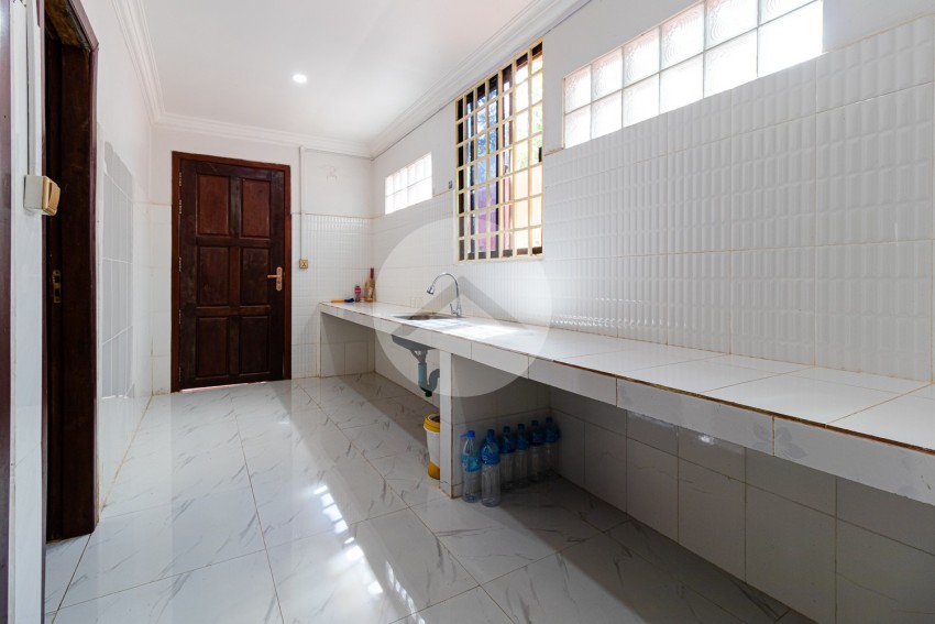 2 Bedroom House For Rent- Sala Kamreuk, Siem Reap