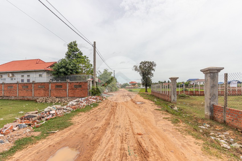 ដីលំនៅឋាន ១២៨៥ ម៉ែត្រការ៉េ សម្រាប់លក់ - សង្កាត់ជ្រាវ, ខេត្តសៀមរាប