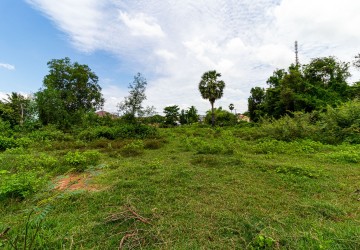 3,600 Sqm Commercial Land For Rent - Sala Kamreuk, Siem Reap thumbnail