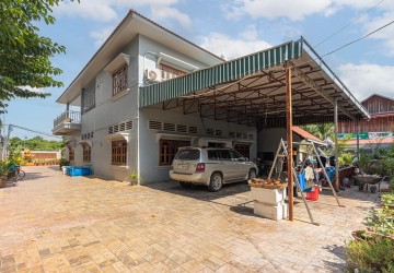 6 Bedroom House For Sale - Sala Kamreuk, Siem Reap thumbnail