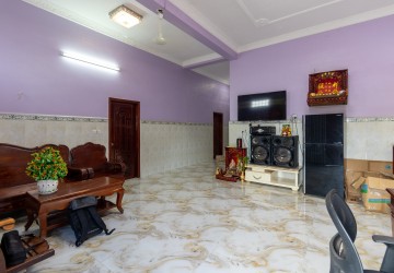 6 Bedroom House For Sale - Sala Kamreuk, Siem Reap thumbnail