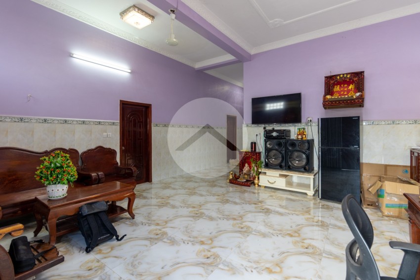 6 Bedroom House For Rent - Sala Kamreuk, Siem Reap